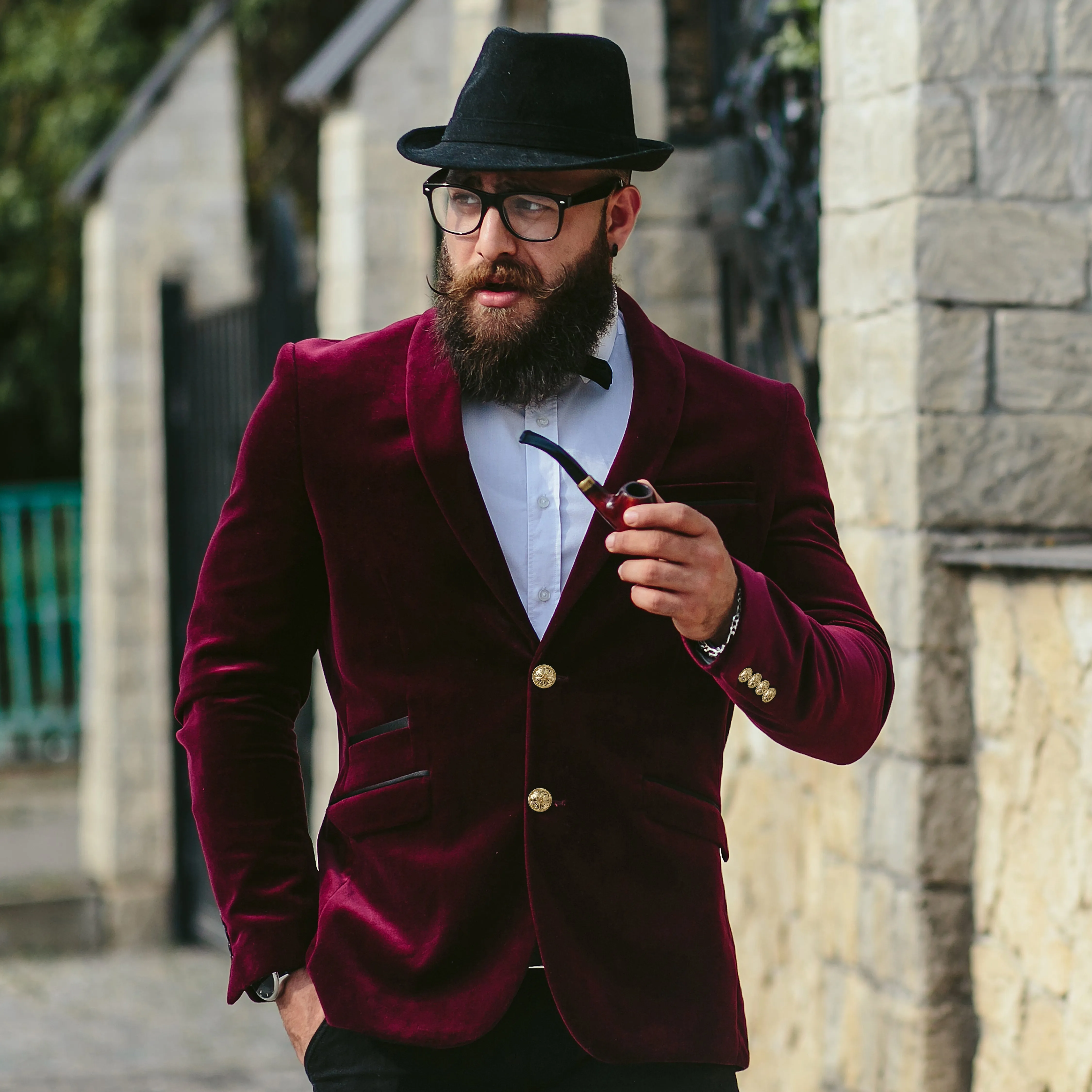 Vintage-Style Buttons for Clothing and Accessories