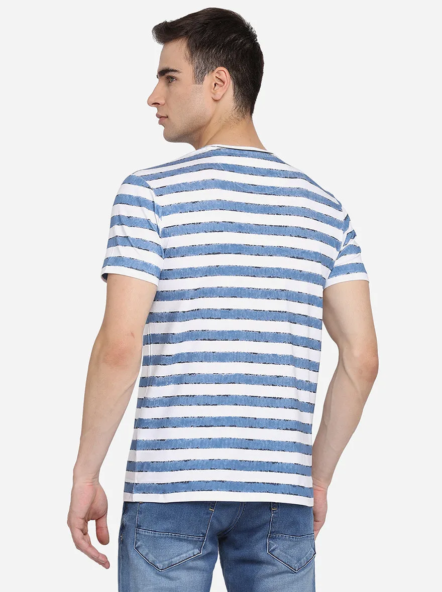 White & Blue Printed Slim Fit T-Shirt | JadeBlue