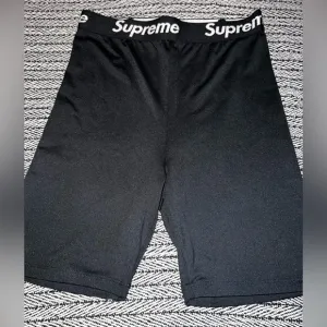 Woman’s shorts
