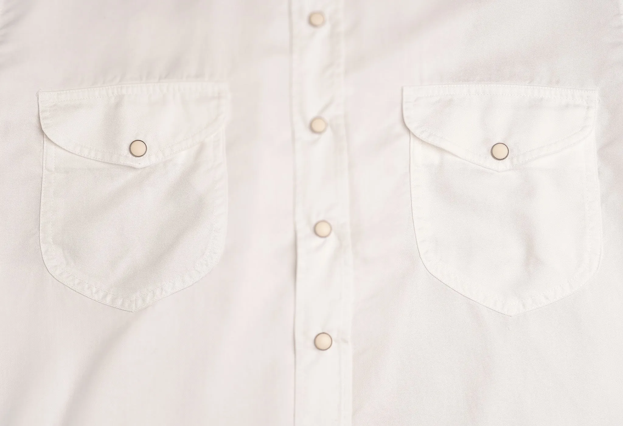 Wythe Tencel Gabardine Pearlsnap Shirt - Natural